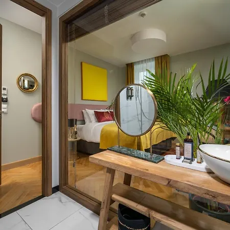 Sava Boutique Varsavia