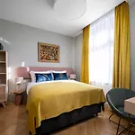 Sava Boutique